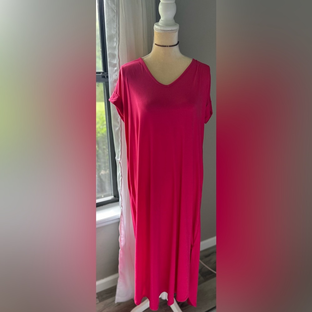 Entro T-Shirt Dress with Slit